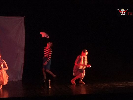 "Trzcina nigdy nie wyjdzie z człowieka" "Trzcina nigdy nie wyjdzie z człowieka"