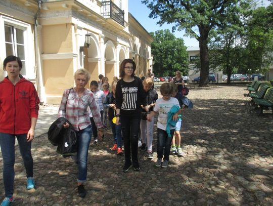 W bibliotece jak w kalejdoskopie, czyli 101 pomysłów na wakacje
