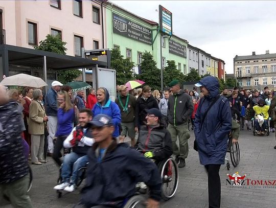 Parada uliczna na Dniach Tomaszowa 2018