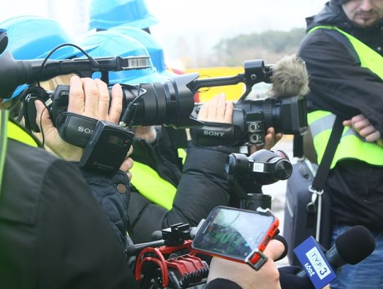 (FOTO) Parlamentarzyści z komisji sportu zachwyceni budową