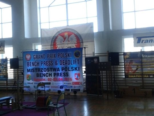 Mistrzowie Polski z tomaszowskiego Stowarzyszenia Sportów Siłowych „Cobra” Mistrzowie Polski z tomaszowskiego Stowarzyszenia Sportów Siłowych „Cobra”