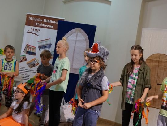 W bibliotece jak w kalejdoskopie, czyli 101 pomysłów na wakacje