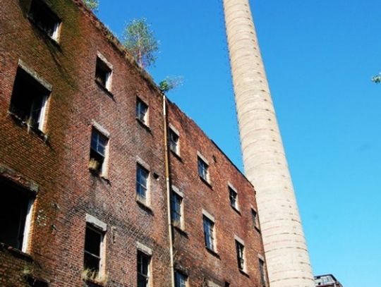 /FOTO/ Historia dymem pachnąca