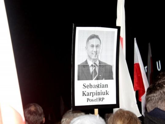 (Foto i Video) Tomaszowianie na obchodach rocznicy tragedii w Smoleńsku (Foto i Video) Tomaszowianie na obchodach rocznicy tragedii w Smoleńsku