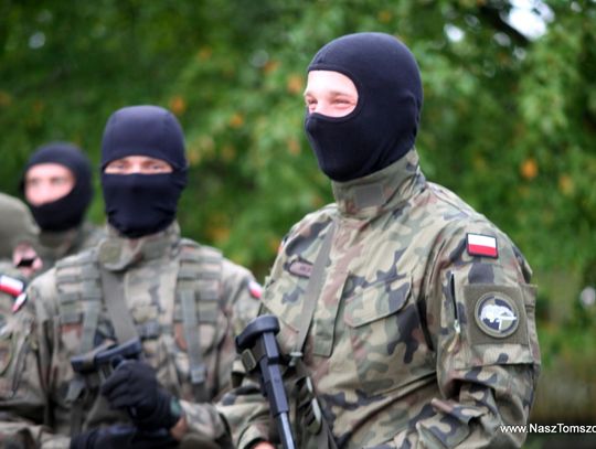 Defilowali kawalerzyści