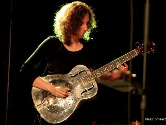 Gorący wieczór w bluesowym klimacie Gorący wieczór w bluesowym klimacie