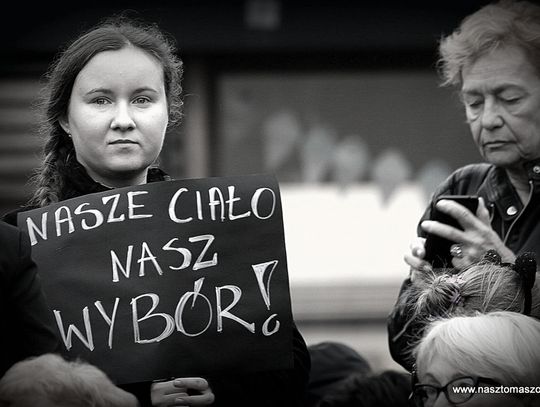 Protestowały na czarno