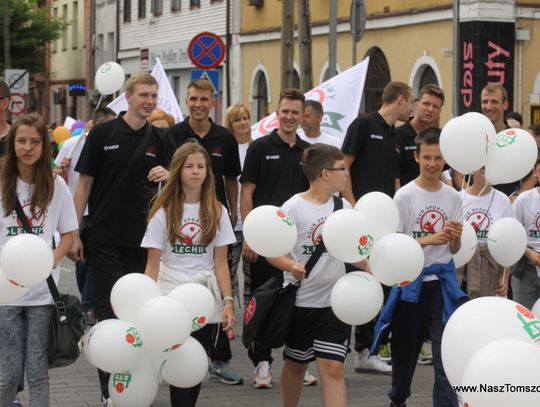 Kolorowa parada przeszła ulicami miasta