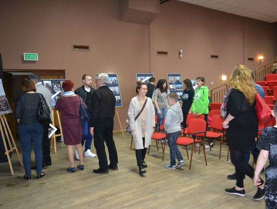 Tomaszowianie w rejsie na Pogorii