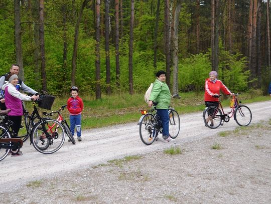 Na rowerach z biegiem Pilicy
