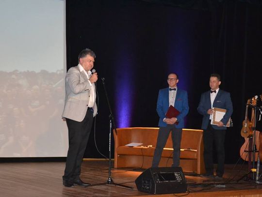 Tomaszowianie w rejsie na Pogorii