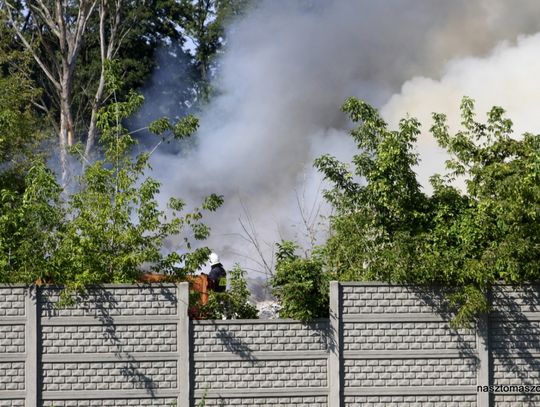 Pożar w sortowni śmieci na Piaskowej