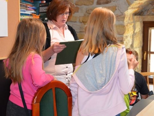 Czytali Legendy na zamku w Inowłodzu