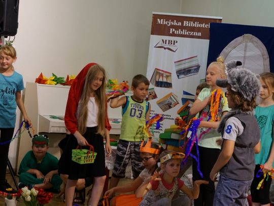 W bibliotece jak w kalejdoskopie, czyli 101 pomysłów na wakacje