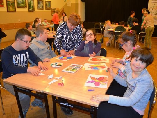 „Kolorowe pory roku - wiosna” „Kolorowe pory roku - wiosna”