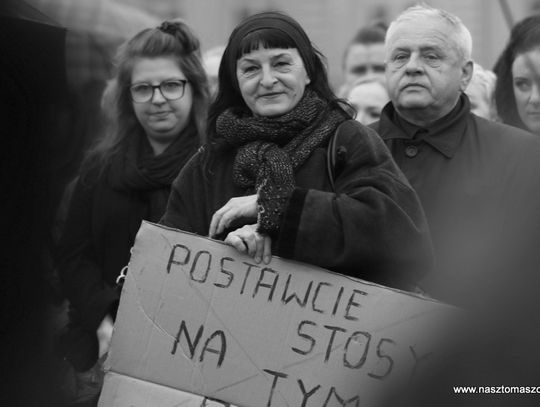 Protestowały na czarno