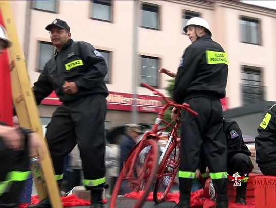 Parada uliczna na Dniach Tomaszowa 2018