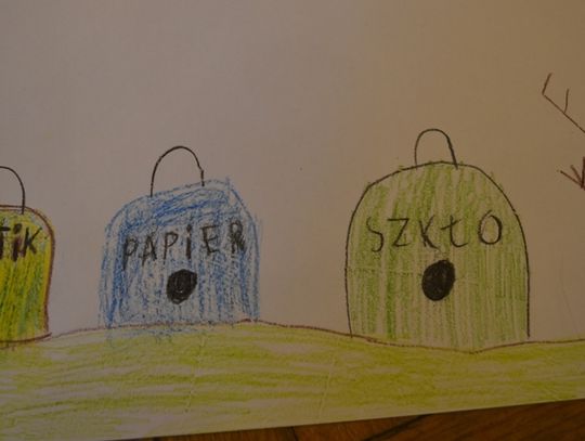 „Malowanie na kolanie” w MCK