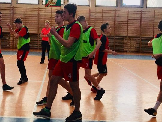 Koszykarze  „Czternastki”  Mistrzami Tomaszowa