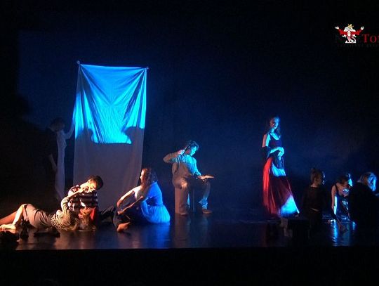 "Trzcina nigdy nie wyjdzie z człowieka" "Trzcina nigdy nie wyjdzie z człowieka"