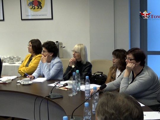 Nowe e-dzienniki trafią do tomaszowskich szkół Nowe e-dzienniki trafią do tomaszowskich szkół