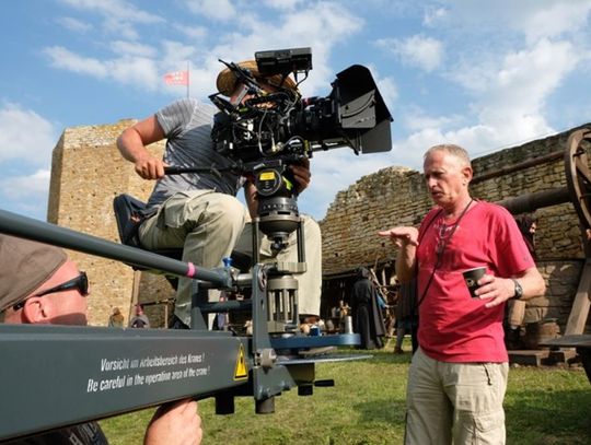 Zdjęcia do serialu "Korona królów" w Inowłodzu