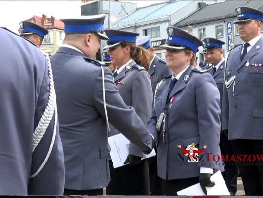 /FOTO &amp; VIDEO/ W Tomaszowie świętowali policjanci z całego województwa