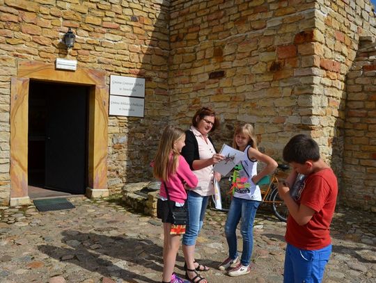 Czytali Legendy na zamku w Inowłodzu