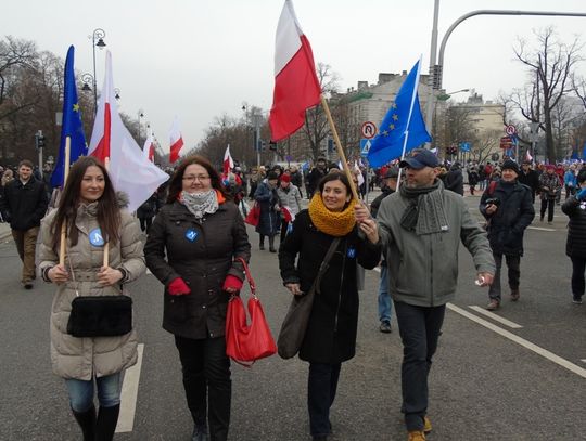 Nowocześni z Tomaszowa protestowali w Warszawie