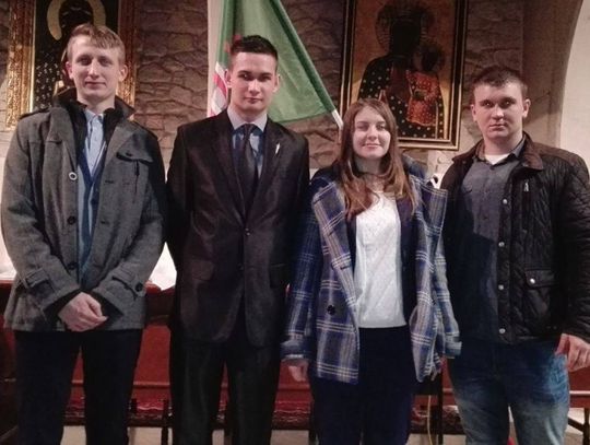 Tomaszowscy Wszechpolacy na III Pielgrzymce młodzieży narodowej na Jasnej Górze Tomaszowscy Wszechpolacy na III Pielgrzymce młodzieży narodowej na Jasnej Górze