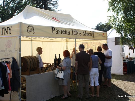 Ponoć z miodów Ziemia Tomaszowska słynie...