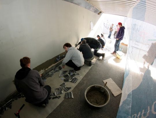 Galeria w przejściu - Pocałunek Miłości