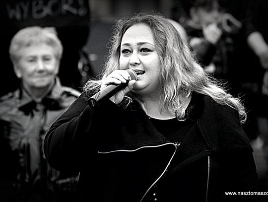 Protestowały na czarno