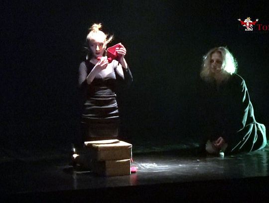 "Trzcina nigdy nie wyjdzie z człowieka" "Trzcina nigdy nie wyjdzie z człowieka"