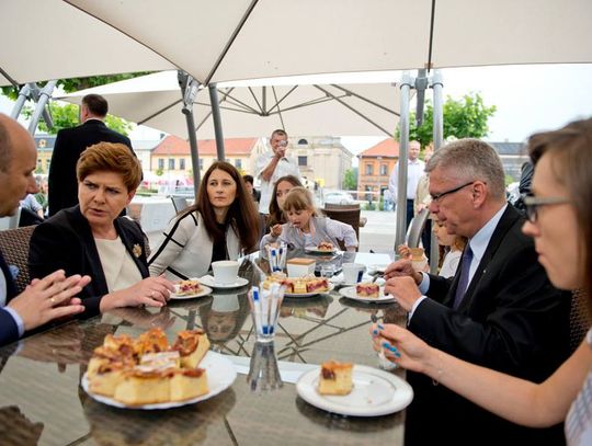 Szydłobus przejechał przez Tomaszów Szydłobus przejechał przez Tomaszów