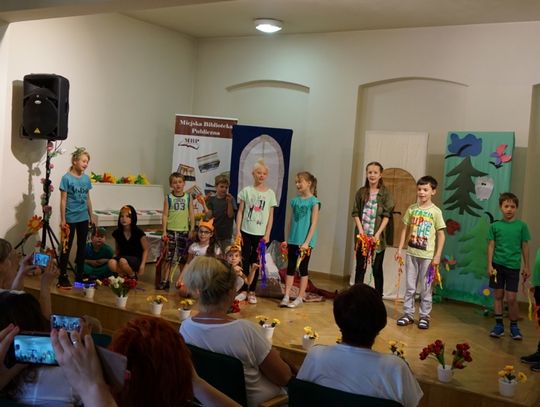 W bibliotece jak w kalejdoskopie, czyli 101 pomysłów na wakacje