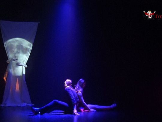 "Trzcina nigdy nie wyjdzie z człowieka" "Trzcina nigdy nie wyjdzie z człowieka"