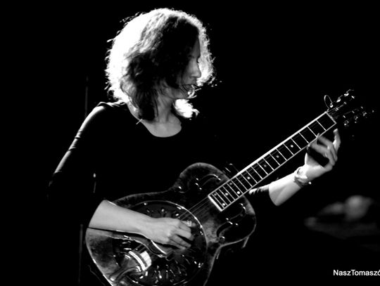 Gorący wieczór w bluesowym klimacie Gorący wieczór w bluesowym klimacie