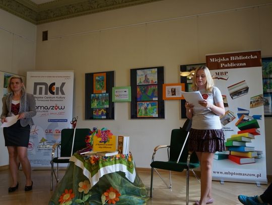 W bibliotece jak w kalejdoskopie, czyli 101 pomysłów na wakacje