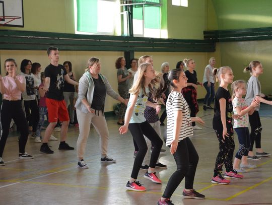 Zumba w Zespole Szkolno- Przedszkolnym nr 8