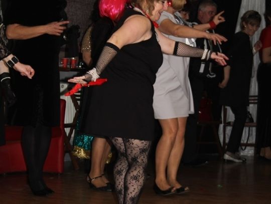 „Retro Dance” na koniec karnawału