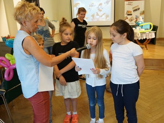 W bibliotece jak w kalejdoskopie, czyli 101 pomysłów na wakacje