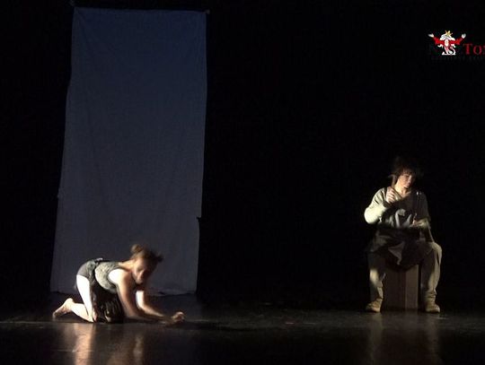 "Trzcina nigdy nie wyjdzie z człowieka" "Trzcina nigdy nie wyjdzie z człowieka"