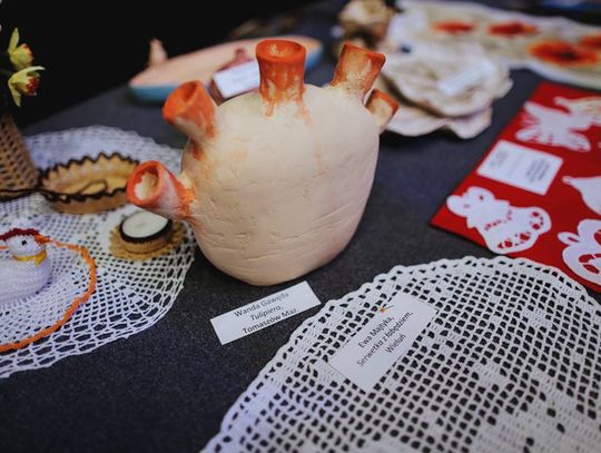 Uczestniczki zajęć MCK laureatkami IX Wojewódzkiego Przeglądu Twórczości Dojrzałej „Przystanek 60+”