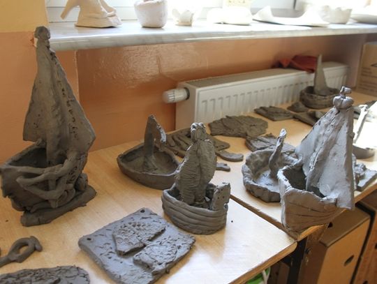 Warsztaty ręcznego lepienia w glinie Warsztaty ręcznego lepienia w glinie