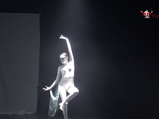 "Trzcina nigdy nie wyjdzie z człowieka" "Trzcina nigdy nie wyjdzie z człowieka"