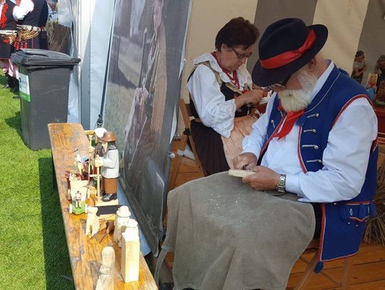 Trwają Dożynki Prezydenckie w Spale Trwają Dożynki Prezydenckie w Spale