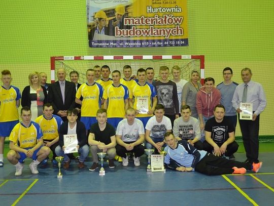 XI Halowy Turniej Piłki Nożnej &quot;Futsal DOK 2015&quot; o Puchar Zarządu Miejskiego TKKF