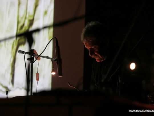 Ogień na zamku w Inowłodzu Ogień na zamku w Inowłodzu