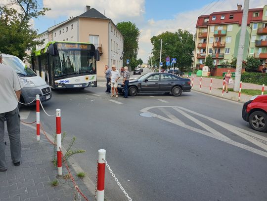 Zderzenie na skrzyżowaniu